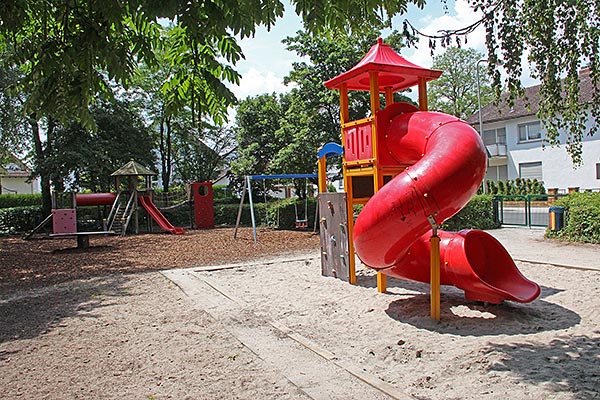 Spielplatz Fuchstanzstra&szlig;e