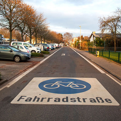 Maßnahme 22 Radwegenetz verdichten und ausbauen - FLH Jahnstraße