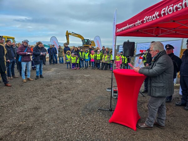 Spatenstich Feuerwehrhaus Wicker 