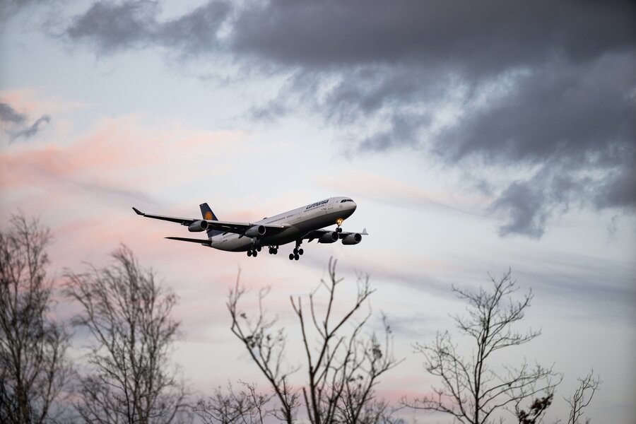 Flugzeug